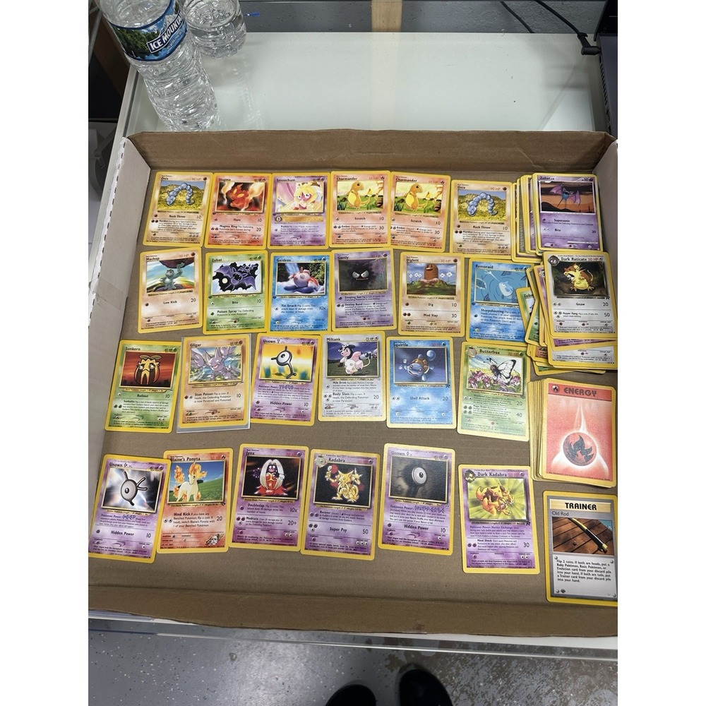 Vintage pokemon card collection LP-DMG Shadowless, first editions, mid era, etc